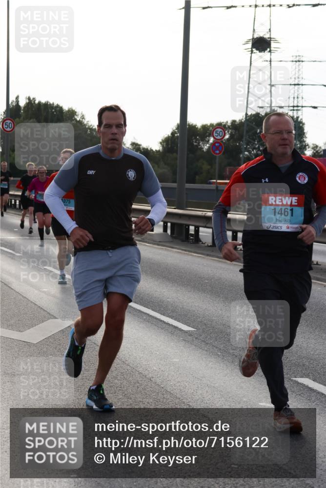 03.10.2024 - Köhlbrandbrückenlauf Miley Keyser http://msf.ph/oto/7156122 03.10.2024 09:13:19 Position 3 1075, 1461 meine-sportfotos.de