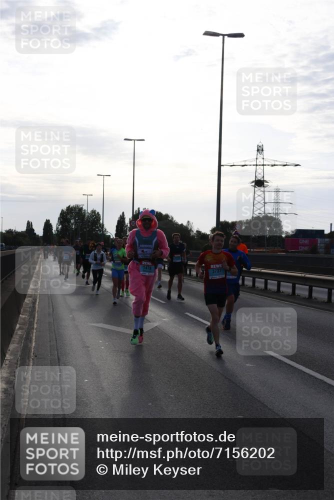 03.10.2024 - Köhlbrandbrückenlauf Miley Keyser http://msf.ph/oto/7156202 03.10.2024 09:13:37 Position 3 1478, 3737 meine-sportfotos.de
