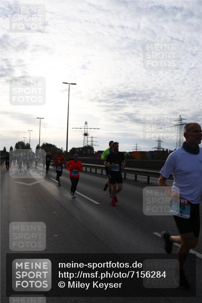 03.10.2024 - Köhlbrandbrückenlauf Miley Keyser http://msf.ph/oto/7156284 03.10.2024 09:13:53 Position 3 1333, 7636 meine-sportfotos.de