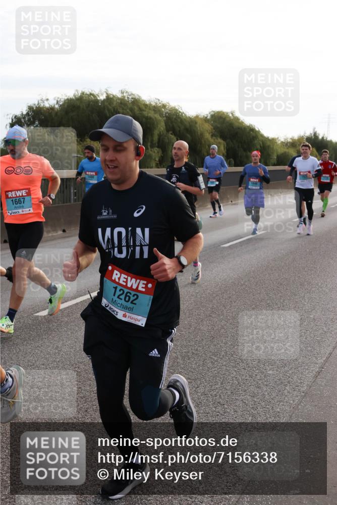 03.10.2024 - Köhlbrandbrückenlauf Miley Keyser http://msf.ph/oto/7156338 03.10.2024 09:14:20 Position 3 1486, 1667, 1262, 1920, 1046 meine-sportfotos.de