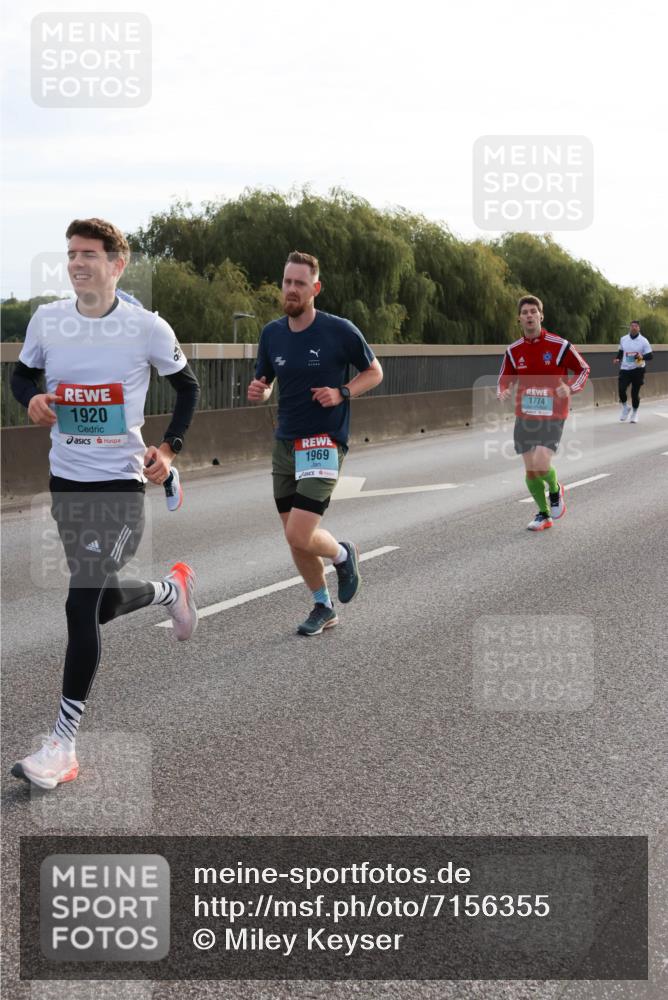 03.10.2024 - Köhlbrandbrückenlauf Miley Keyser http://msf.ph/oto/7156355 03.10.2024 09:14:23 Position 3 1920, 1969, 1774 meine-sportfotos.de