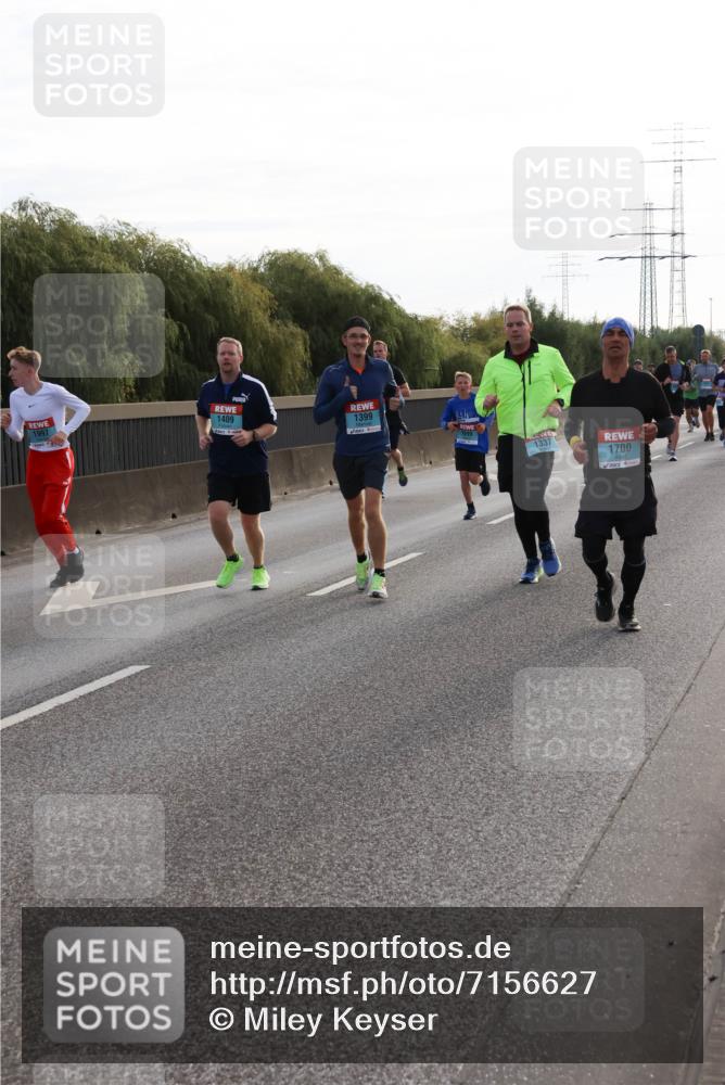 03.10.2024 - Köhlbrandbrückenlauf Miley Keyser http://msf.ph/oto/7156627 03.10.2024 09:15:09 Position 3 1997, 1409, 1399, 1337, 1700 meine-sportfotos.de