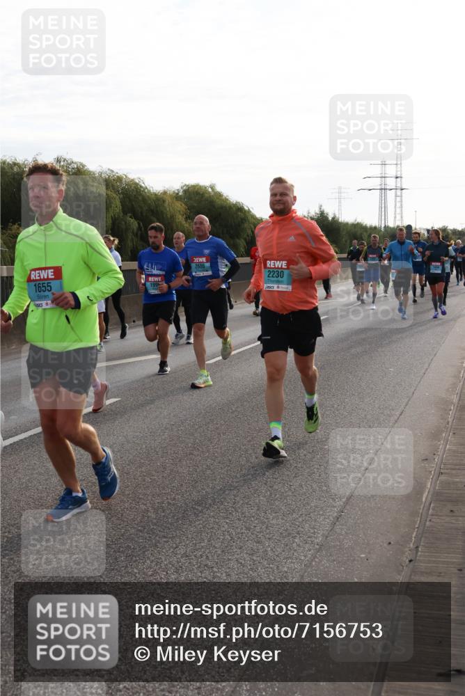 03.10.2024 - Köhlbrandbrückenlauf Miley Keyser http://msf.ph/oto/7156753 03.10.2024 09:15:27 Position 3 2686, 2230, 1655, 199 meine-sportfotos.de