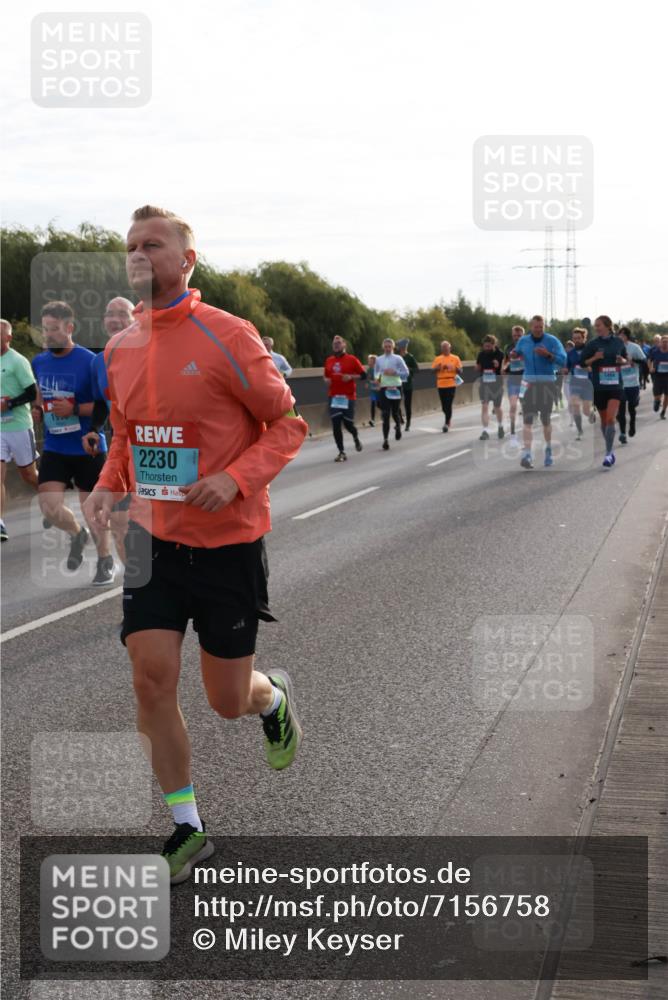 03.10.2024 - Köhlbrandbrückenlauf Miley Keyser http://msf.ph/oto/7156758 03.10.2024 09:15:27 Position 3 1550, 2230 meine-sportfotos.de