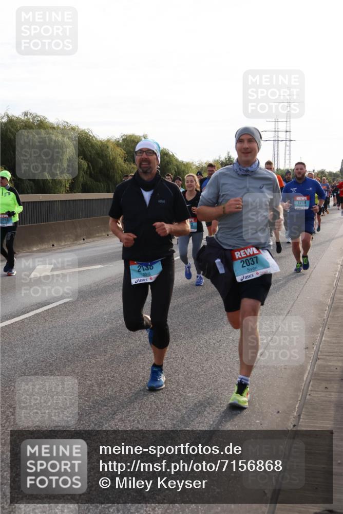 03.10.2024 - Köhlbrandbrückenlauf Miley Keyser http://msf.ph/oto/7156868 03.10.2024 09:15:46 Position 3 1710, 2130, 2037, 15, 1719 meine-sportfotos.de