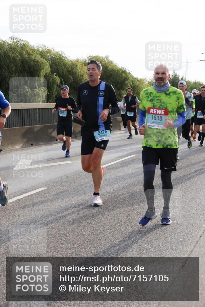 03.10.2024 - Köhlbrandbrückenlauf Miley Keyser http://msf.ph/oto/7157105 03.10.2024 09:16:17 Position 3 1398, 2475, 1838, 1985 meine-sportfotos.de