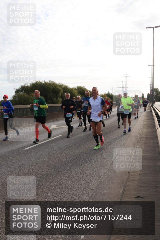 03.10.2024 - Köhlbrandbrückenlauf Miley Keyser http://msf.ph/oto/7157244 03.10.2024 09:16:37 Position 3 1929, 1776 meine-sportfotos.de
