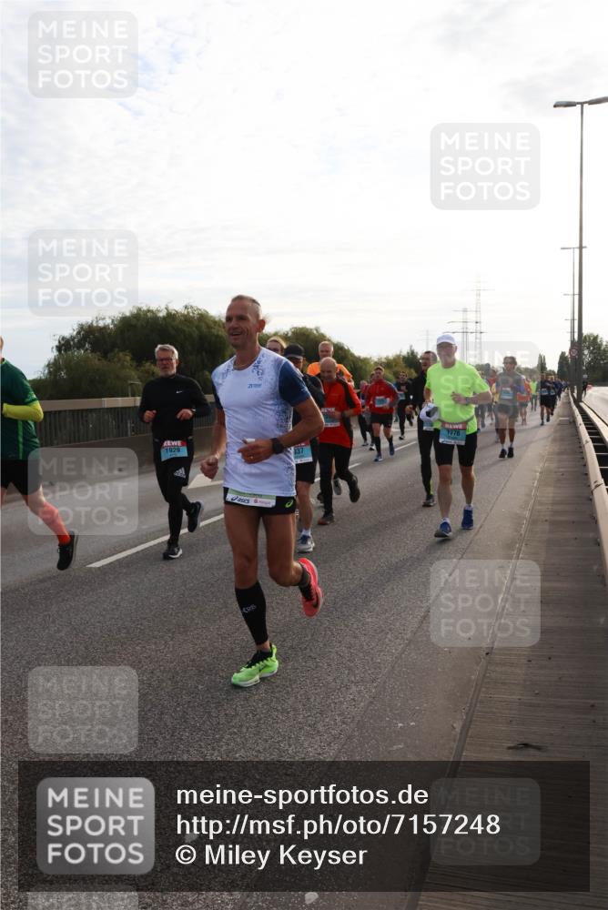 03.10.2024 - Köhlbrandbrückenlauf Miley Keyser http://msf.ph/oto/7157248 03.10.2024 09:16:38 Position 3 1929, 1776 meine-sportfotos.de