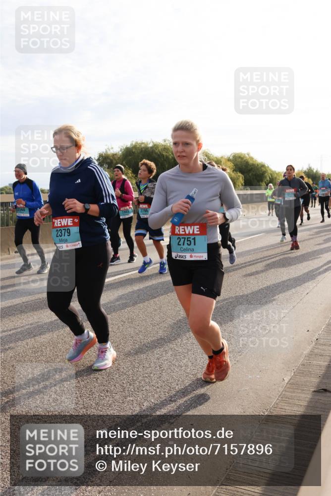 03.10.2024 - Köhlbrandbrückenlauf Miley Keyser http://msf.ph/oto/7157896 03.10.2024 09:19:24 Position 3 2560, 2379, 1985, 2796, 2751, 3129 meine-sportfotos.de