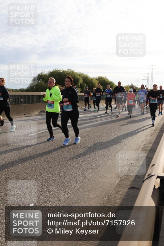 03.10.2024 - Köhlbrandbrückenlauf Miley Keyser http://msf.ph/oto/7157926 03.10.2024 09:19:39 Position 3 2188, 2416, 2133, 1040 meine-sportfotos.de