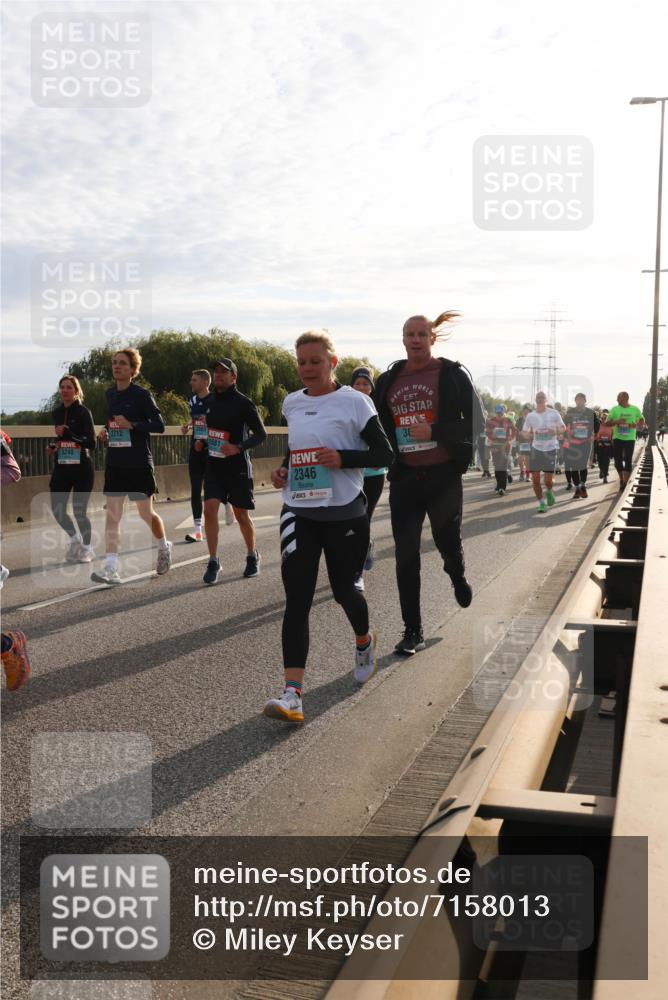 03.10.2024 - Köhlbrandbrückenlauf Miley Keyser http://msf.ph/oto/7158013 03.10.2024 09:20:08 Position 3 2212, 1681, 2346, 36 meine-sportfotos.de
