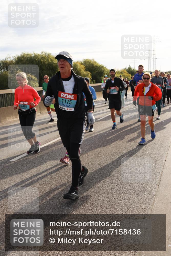 03.10.2024 - Köhlbrandbrückenlauf Miley Keyser http://msf.ph/oto/7158436 03.10.2024 09:22:19 Position 3 3498, 1175, 3037, 33 meine-sportfotos.de