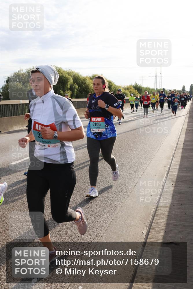 03.10.2024 - Köhlbrandbrückenlauf Miley Keyser http://msf.ph/oto/7158679 03.10.2024 09:23:35 Position 3 30, 3106 meine-sportfotos.de