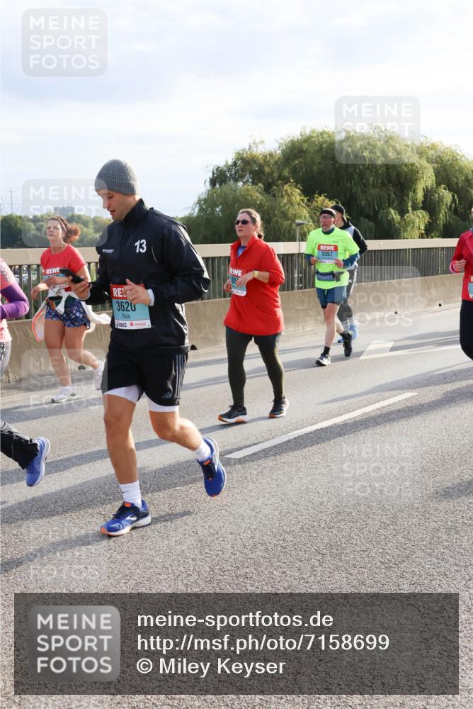 03.10.2024 - Köhlbrandbrückenlauf Miley Keyser http://msf.ph/oto/7158699 03.10.2024 09:23:40 Position 3 13, 85, 3620, 3357 meine-sportfotos.de