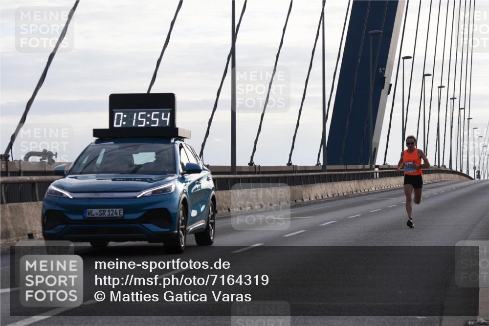 03.10.2024 - Köhlbrandbrückenlauf Matties Gatica Varas http://msf.ph/oto/7164319 03.10.2024 09:15:38 Position 2 0, 15, 54, 124, 3735 meine-sportfotos.de