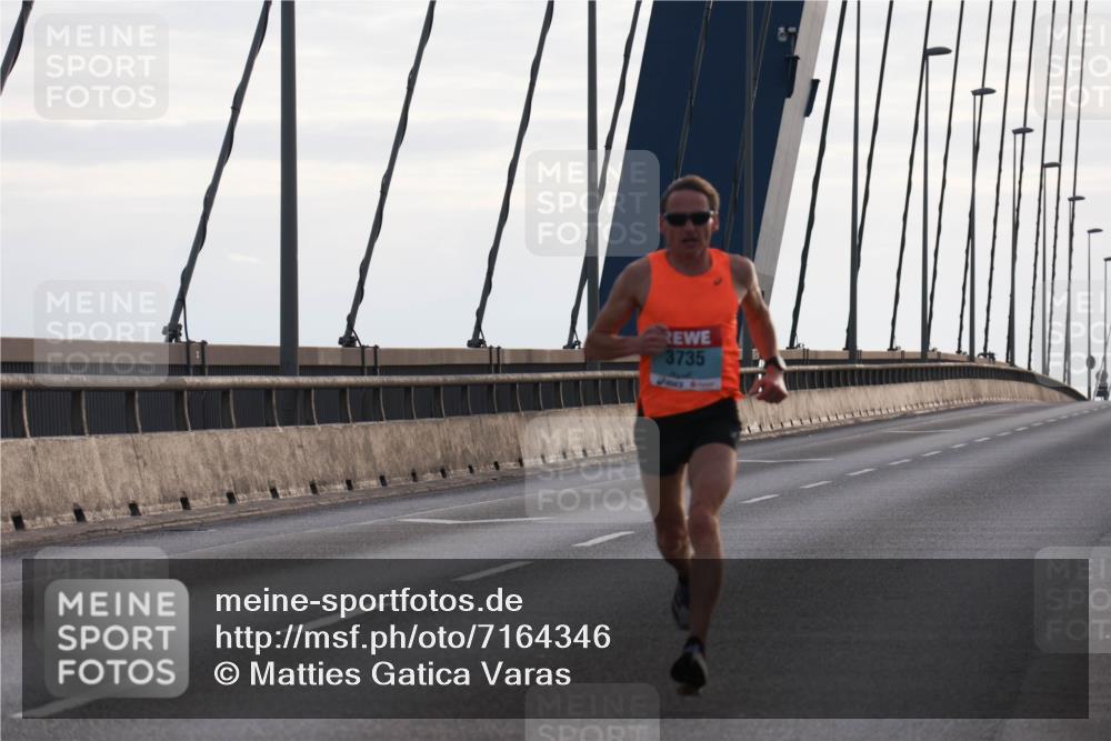 03.10.2024 - Köhlbrandbrückenlauf Matties Gatica Varas http://msf.ph/oto/7164346 03.10.2024 09:15:41 Position 2 3735 meine-sportfotos.de