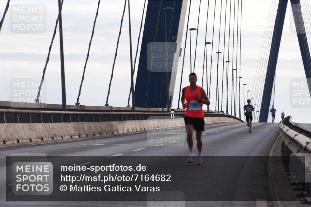 03.10.2024 - Köhlbrandbrückenlauf Matties Gatica Varas http://msf.ph/oto/7164682 03.10.2024 09:17:14 Position 2 1006 meine-sportfotos.de