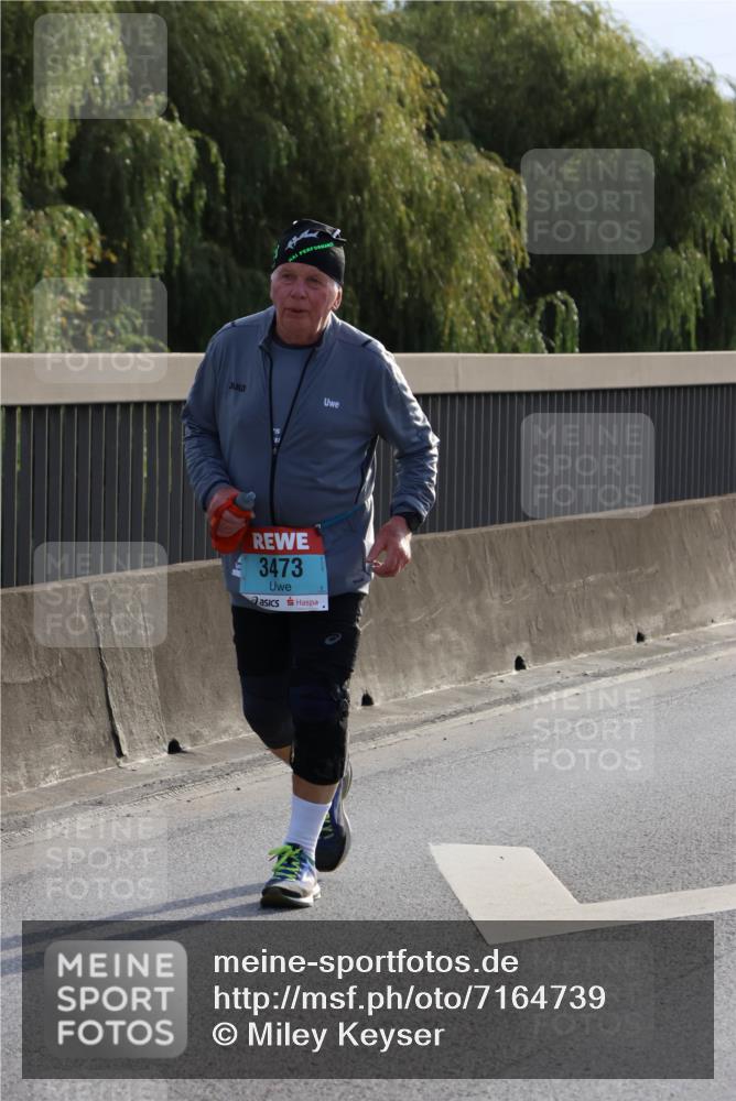 03.10.2024 - Köhlbrandbrückenlauf Miley Keyser http://msf.ph/oto/7164739 03.10.2024 09:27:14 Position 3 3473 meine-sportfotos.de