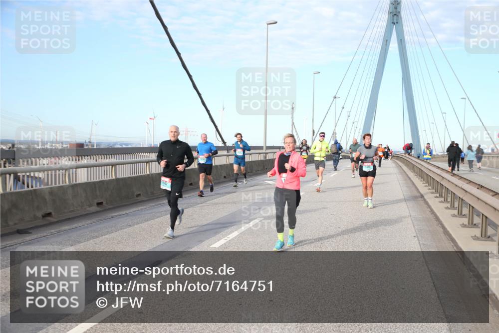 03.10.2024 - Köhlbrandbrückenlauf Jannik Wohlers http://msf.ph/oto/7164751 03.10.2024 09:41:43 Position 2 1582, 1495 meine-sportfotos.de