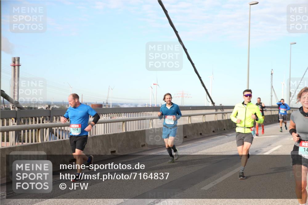 03.10.2024 - Köhlbrandbrückenlauf Jannik Wohlers http://msf.ph/oto/7164837 03.10.2024 09:41:45 Position 2 2001, 1624, 14 meine-sportfotos.de