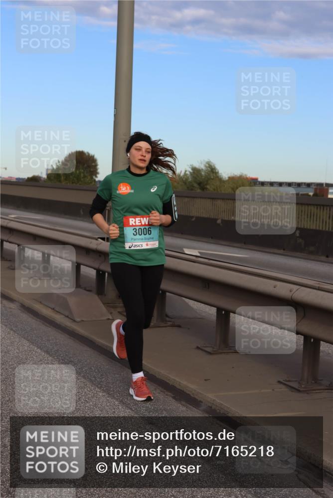 03.10.2024 - Köhlbrandbrückenlauf Miley Keyser http://msf.ph/oto/7165218 03.10.2024 09:35:13 Position 3 3, 3006 meine-sportfotos.de