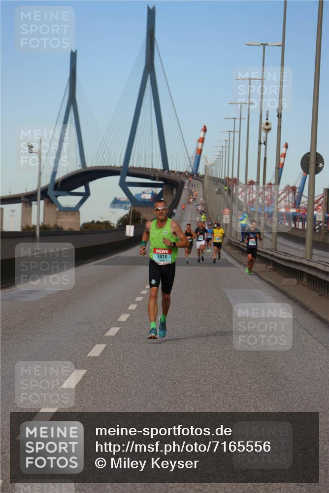 03.10.2024 - Köhlbrandbrückenlauf Miley Keyser http://msf.ph/oto/7165556 03.10.2024 09:37:10 Position 3 1018 meine-sportfotos.de