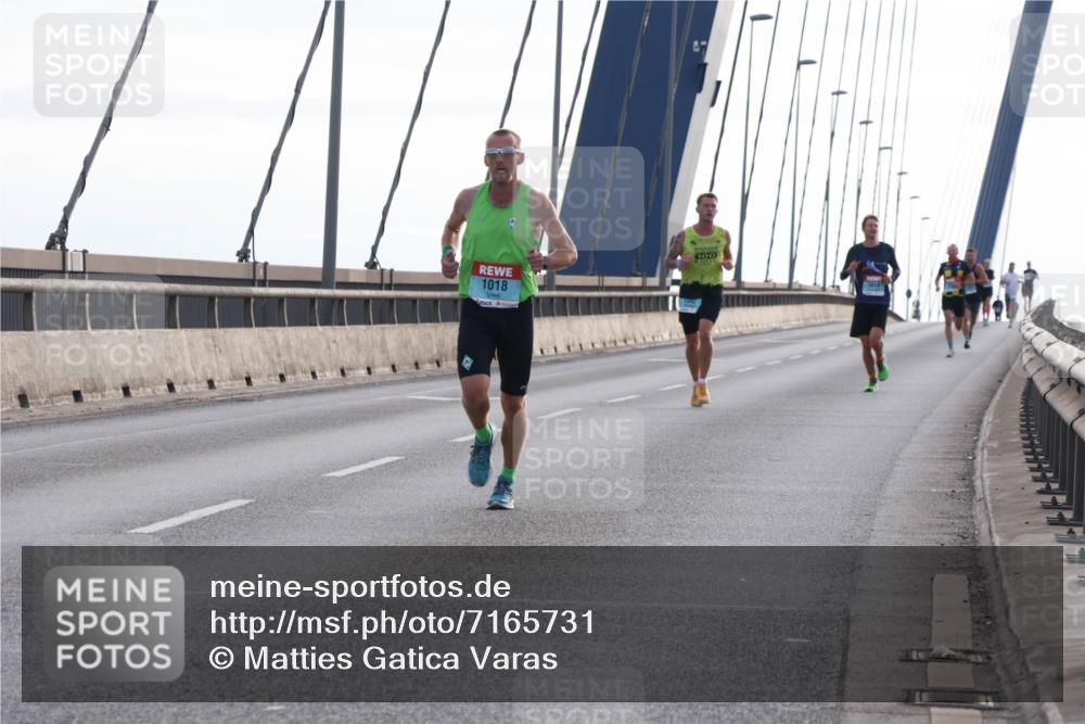 03.10.2024 - Köhlbrandbrückenlauf Matties Gatica Varas http://msf.ph/oto/7165731 03.10.2024 09:18:50 Position 2 1018, 100 meine-sportfotos.de