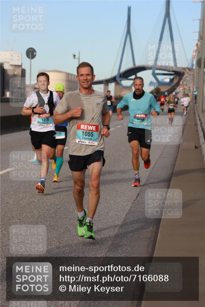 03.10.2024 - Köhlbrandbrückenlauf Miley Keyser http://msf.ph/oto/7166088 03.10.2024 09:39:24 Position 3 1076, 335, 1055, 1848 meine-sportfotos.de