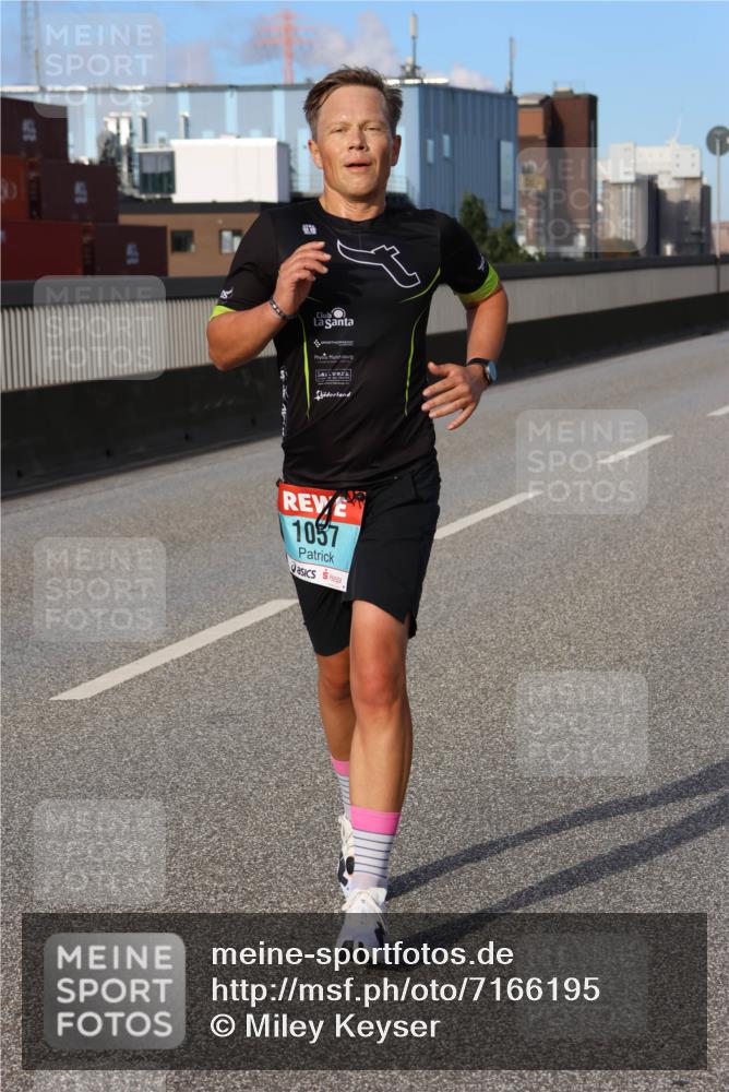 03.10.2024 - Köhlbrandbrückenlauf Miley Keyser http://msf.ph/oto/7166195 03.10.2024 09:40:04 Position 3 1057 meine-sportfotos.de