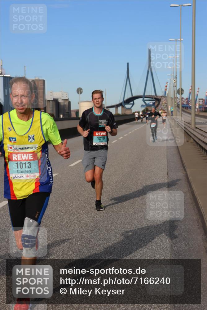03.10.2024 - Köhlbrandbrückenlauf Miley Keyser http://msf.ph/oto/7166240 03.10.2024 09:40:19 Position 3 1013, 1219 meine-sportfotos.de