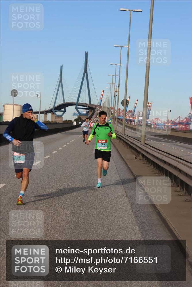03.10.2024 - Köhlbrandbrückenlauf Miley Keyser http://msf.ph/oto/7166551 03.10.2024 09:40:51 Position 3 1301, 1065 meine-sportfotos.de