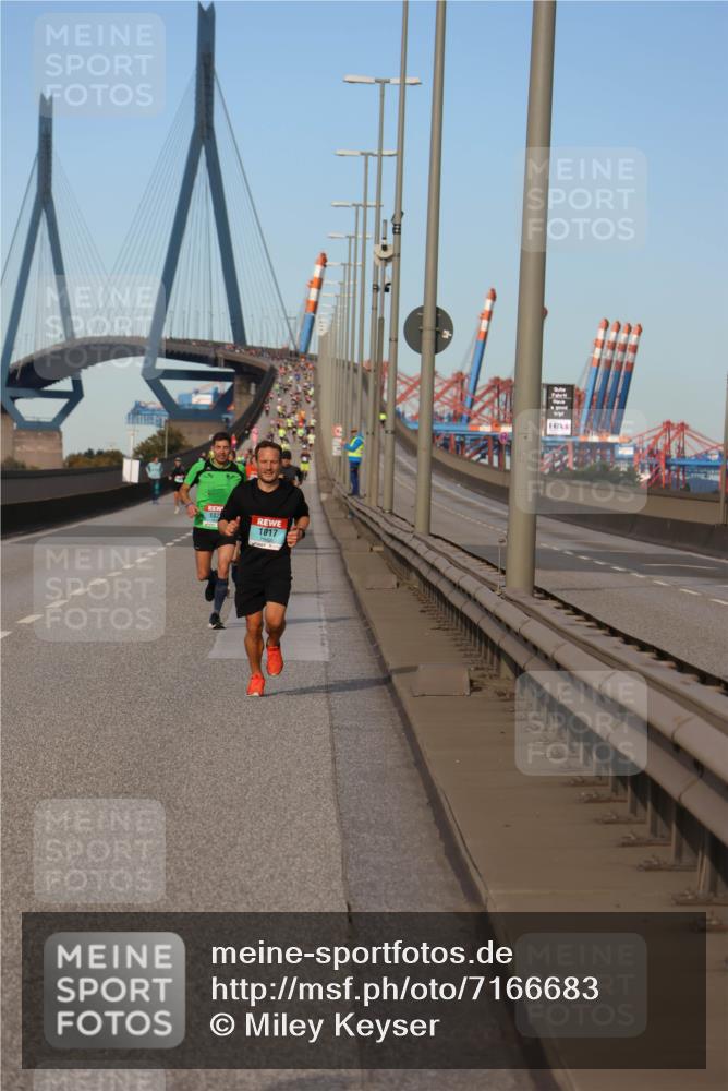 03.10.2024 - Köhlbrandbrückenlauf Miley Keyser http://msf.ph/oto/7166683 03.10.2024 09:41:03 Position 3 102, 1017 meine-sportfotos.de