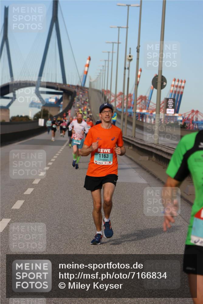 03.10.2024 - Köhlbrandbrückenlauf Miley Keyser http://msf.ph/oto/7166834 03.10.2024 09:41:14 Position 3 1163, 14, 14 meine-sportfotos.de