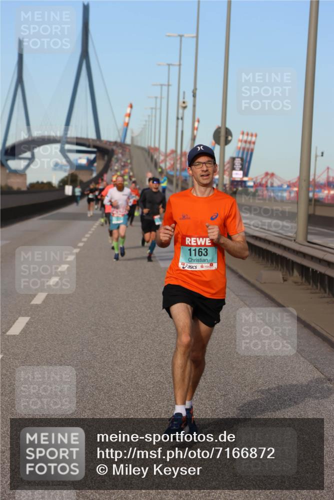 03.10.2024 - Köhlbrandbrückenlauf Miley Keyser http://msf.ph/oto/7166872 03.10.2024 09:41:16 Position 3 1163 meine-sportfotos.de