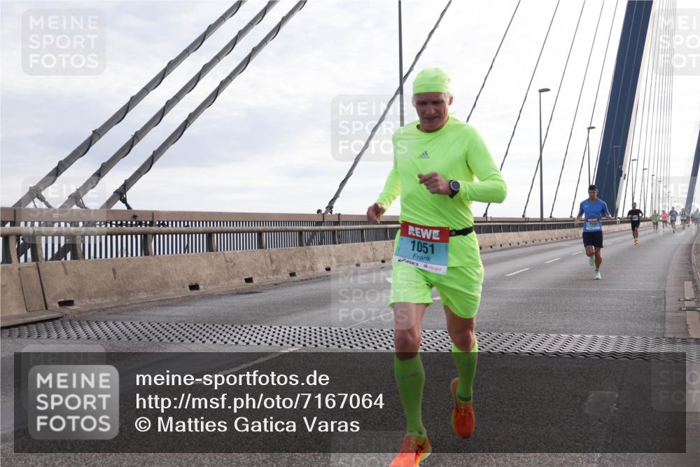 03.10.2024 - Köhlbrandbrückenlauf Matties Gatica Varas http://msf.ph/oto/7167064 03.10.2024 09:19:59 Position 2 1051 meine-sportfotos.de