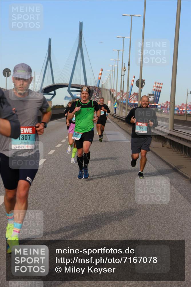03.10.2024 - Köhlbrandbrückenlauf Miley Keyser http://msf.ph/oto/7167078 03.10.2024 09:41:45 Position 3 307, 1053, 1091 meine-sportfotos.de
