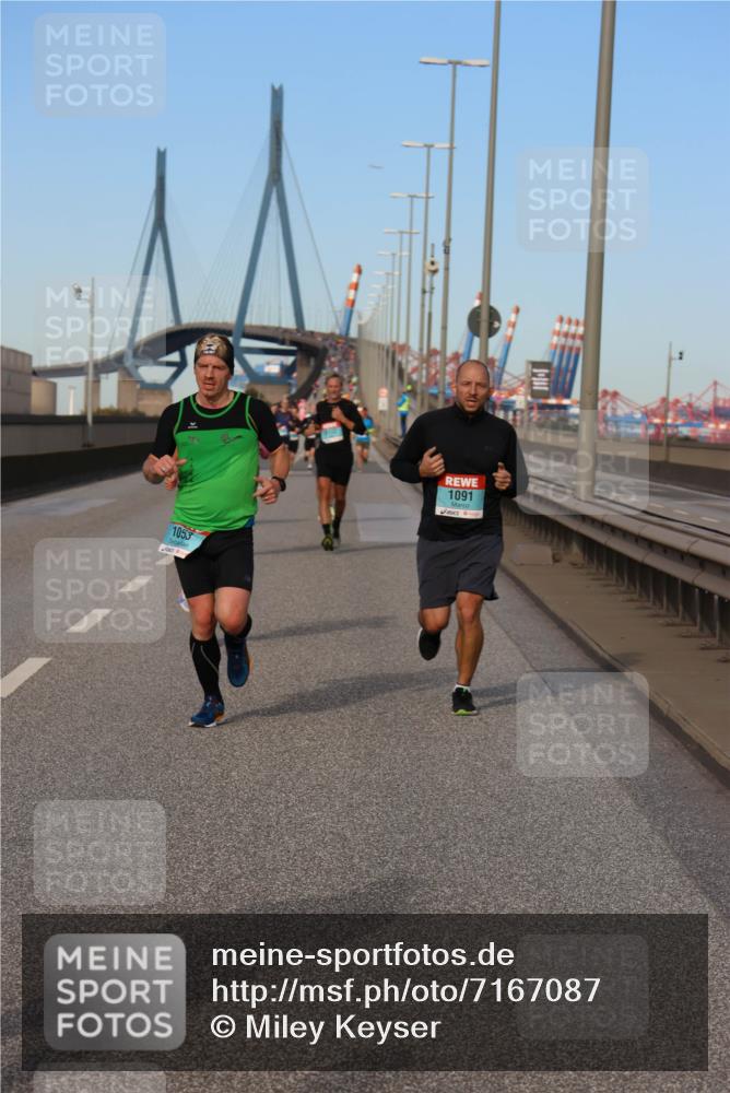 03.10.2024 - Köhlbrandbrückenlauf Miley Keyser http://msf.ph/oto/7167087 03.10.2024 09:41:46 Position 3 1053, 1091 meine-sportfotos.de