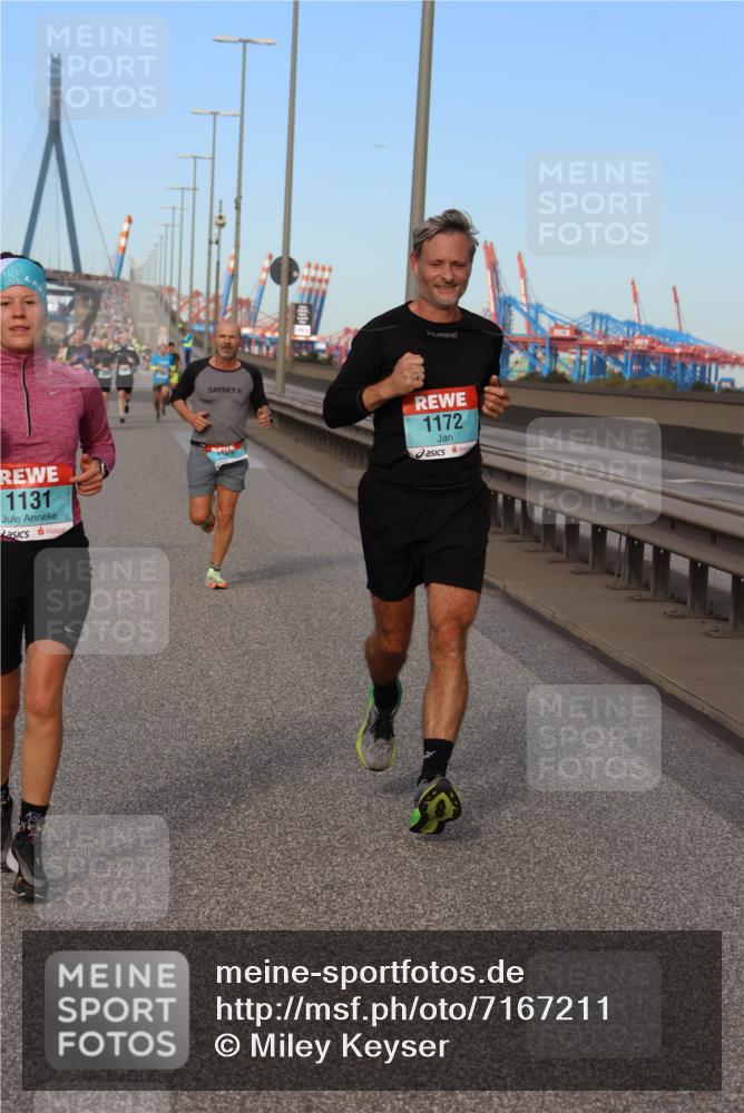 03.10.2024 - Köhlbrandbrückenlauf Miley Keyser http://msf.ph/oto/7167211 03.10.2024 09:41:54 Position 3 1131, 1172 meine-sportfotos.de