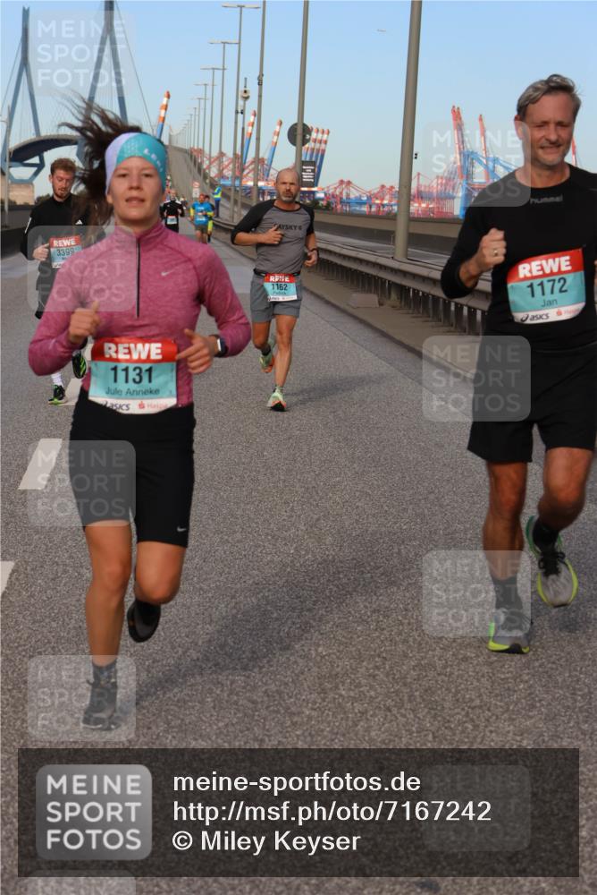 03.10.2024 - Köhlbrandbrückenlauf Miley Keyser http://msf.ph/oto/7167242 03.10.2024 09:41:55 Position 3 3399, 1131, 1162, 1172 meine-sportfotos.de