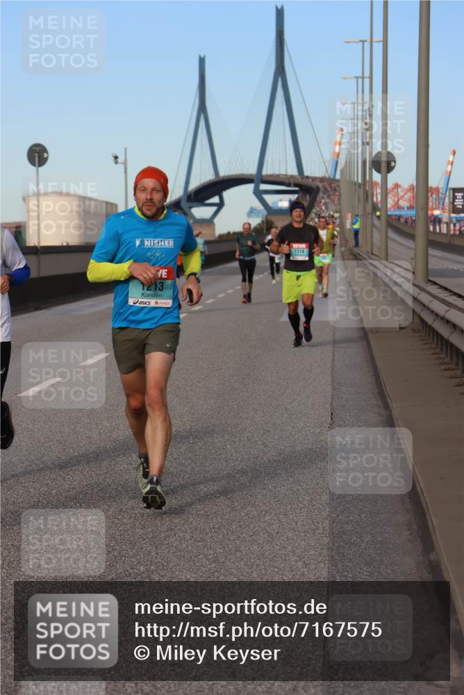 03.10.2024 - Köhlbrandbrückenlauf Miley Keyser http://msf.ph/oto/7167575 03.10.2024 09:42:12 Position 3 213, 1114 meine-sportfotos.de