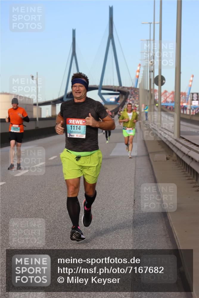 03.10.2024 - Köhlbrandbrückenlauf Miley Keyser http://msf.ph/oto/7167682 03.10.2024 09:42:16 Position 3 1429, 1114 meine-sportfotos.de