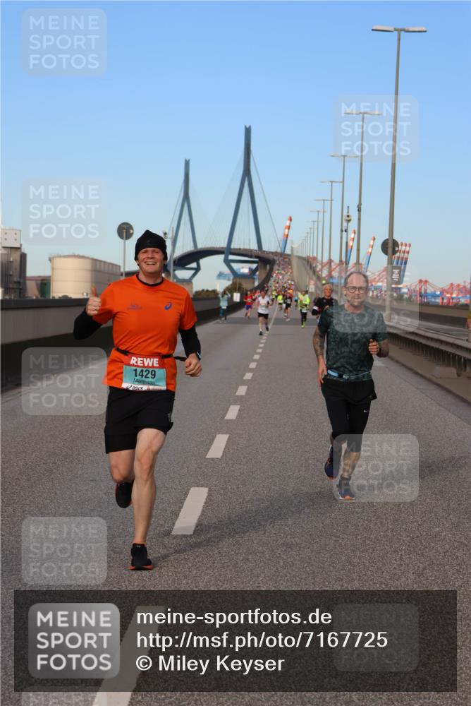 03.10.2024 - Köhlbrandbrückenlauf Miley Keyser http://msf.ph/oto/7167725 03.10.2024 09:42:23 Position 3 1429 meine-sportfotos.de