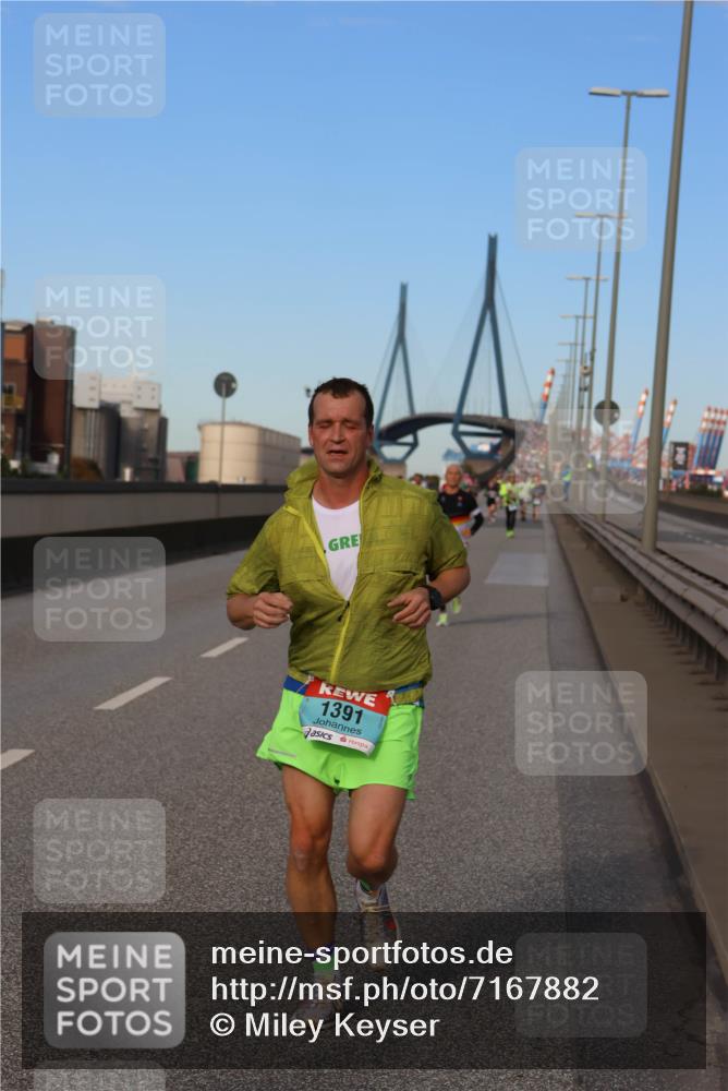 03.10.2024 - Köhlbrandbrückenlauf Miley Keyser http://msf.ph/oto/7167882 03.10.2024 09:42:26 Position 3 1391 meine-sportfotos.de