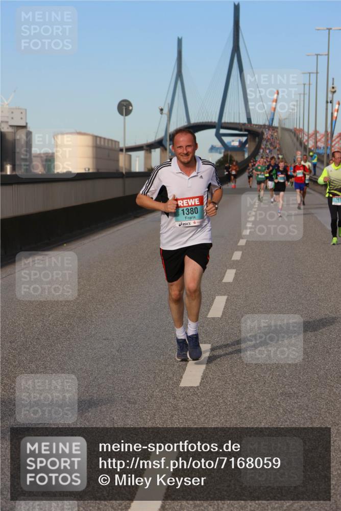 03.10.2024 - Köhlbrandbrückenlauf Miley Keyser http://msf.ph/oto/7168059 03.10.2024 09:42:40 Position 3 1380 meine-sportfotos.de