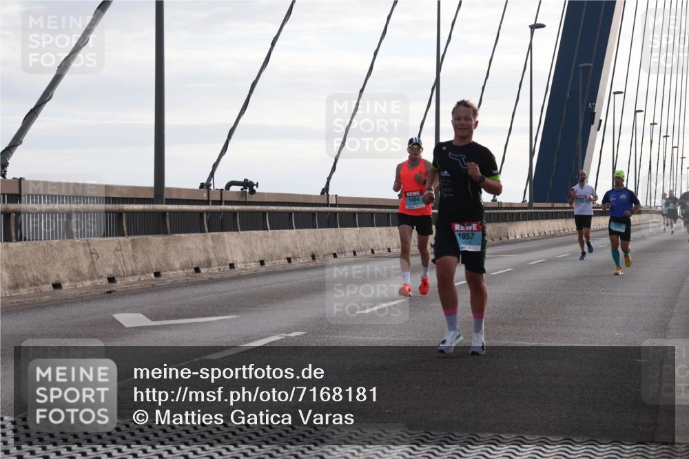 03.10.2024 - Köhlbrandbrückenlauf Matties Gatica Varas http://msf.ph/oto/7168181 03.10.2024 09:20:29 Position 2  meine-sportfotos.de