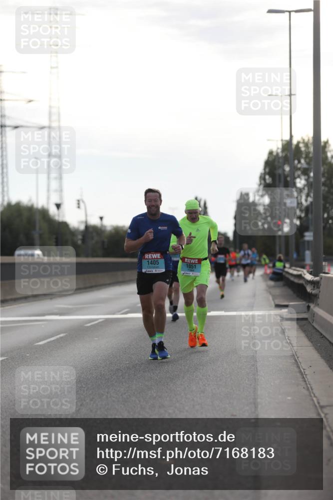 03.10.2024 - Köhlbrandbrückenlauf Fuchs,  Jonas http://msf.ph/oto/7168183 03.10.2024 09:10:55 Position 3 1405, 1051 meine-sportfotos.de