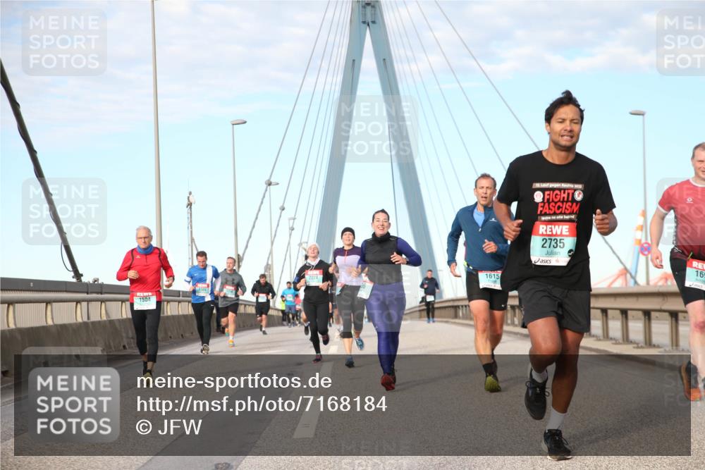 03.10.2024 - Köhlbrandbrückenlauf Jannik Wohlers http://msf.ph/oto/7168184 03.10.2024 09:42:11 Position 2 1504, 1385, 2224, 1615, 12, 2023, 2735, 16 meine-sportfotos.de