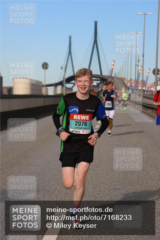 03.10.2024 - Köhlbrandbrückenlauf Miley Keyser http://msf.ph/oto/7168233 03.10.2024 09:42:53 Position 3 2076 meine-sportfotos.de