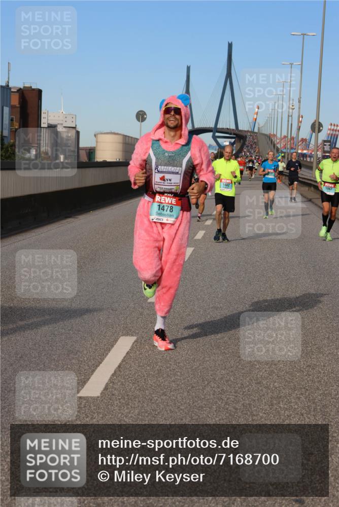 03.10.2024 - Köhlbrandbrückenlauf Miley Keyser http://msf.ph/oto/7168700 03.10.2024 09:43:09 Position 3 1482, 1478, 1067 meine-sportfotos.de