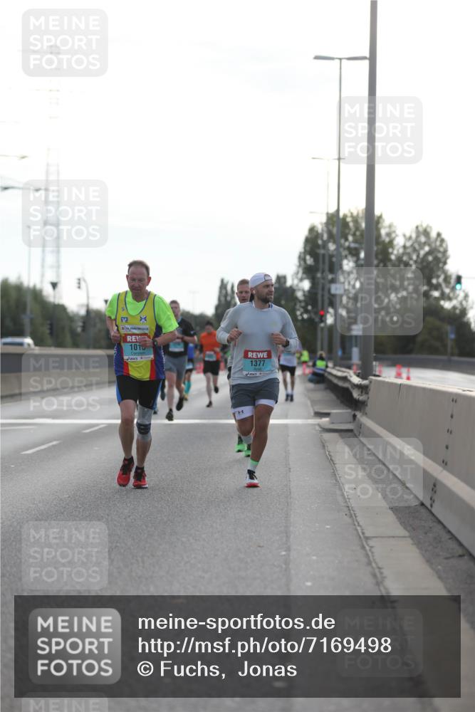 03.10.2024 - Köhlbrandbrückenlauf Fuchs,  Jonas http://msf.ph/oto/7169498 03.10.2024 09:11:20 Position 3 12, 1015, 1377, 14 meine-sportfotos.de